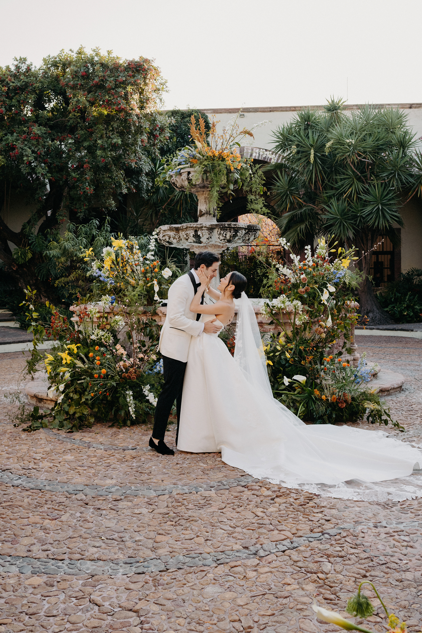San Miguel de Allende Wedding Photographer, Instituto Allende Wedding